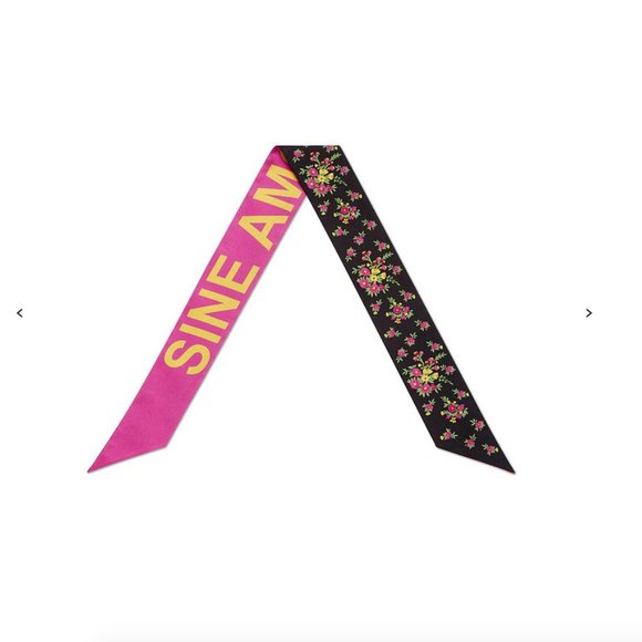 Gucci "Sine Amore Nihil" print silk neck bow - Picture 3 of 7